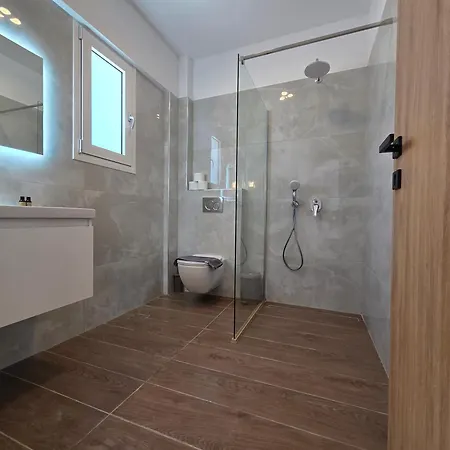 فندق Punta Mare 3*