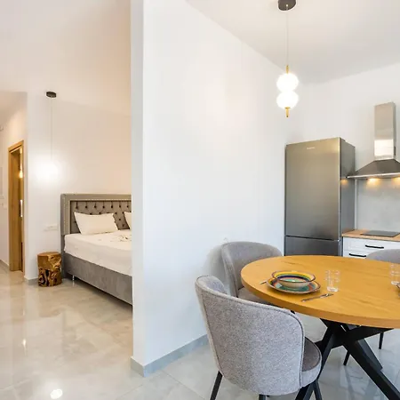 Hotel Punta Mare 3*