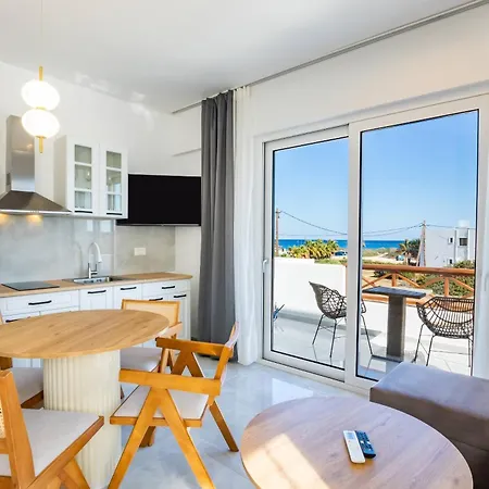 فندق Punta Mare Afiartis