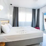 فندق Punta Mare 3*